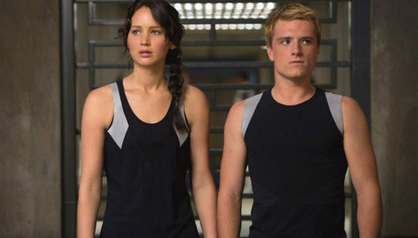 Review: THE HUNGER GAMES: CATCHING FIRE Kicks It Up A Notch, Sets the Stage For A Grand Finale